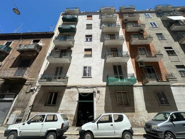 Appartamento in vendita a Bari BA