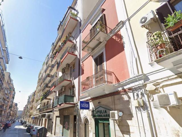 Appartamento in vendita a Bari BA