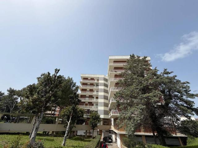 Appartamento in vendita a Bari BA