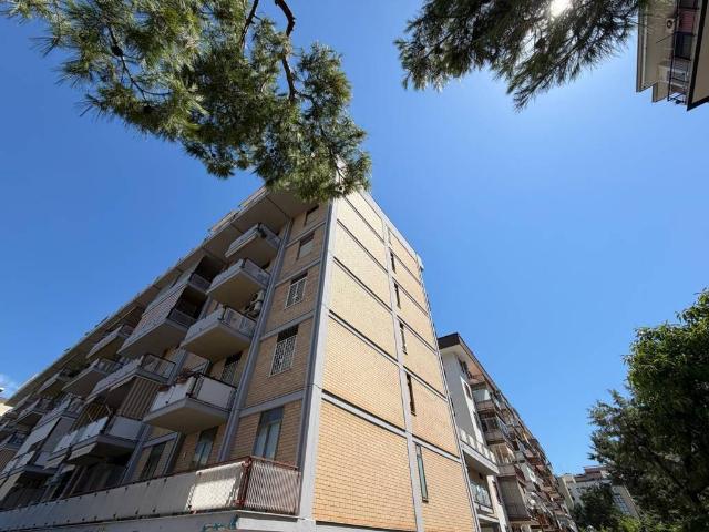 Appartamento in vendita a Bari BA