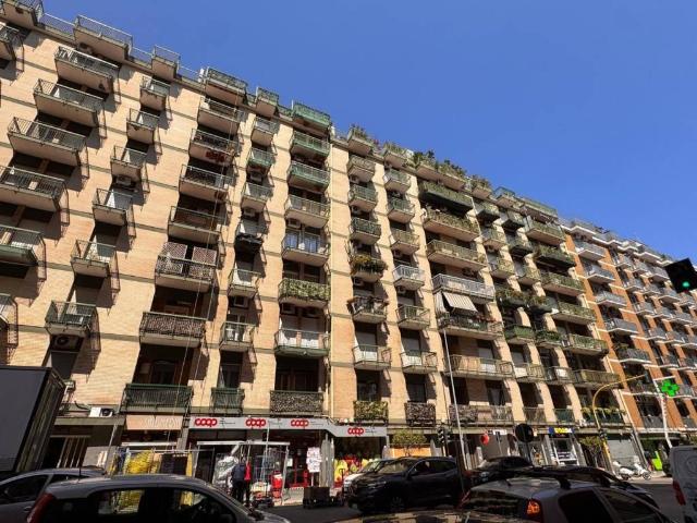 Appartamento in vendita a Bari BA