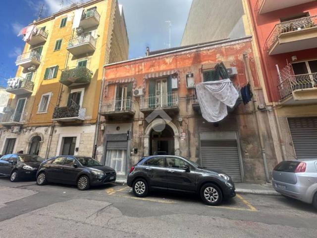 Appartamento in vendita a Bari BA