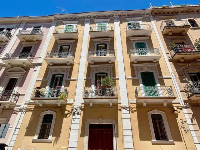 Appartamento in vendita a Bari BA