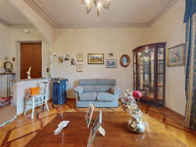 Appartamento in vendita a Bari BA