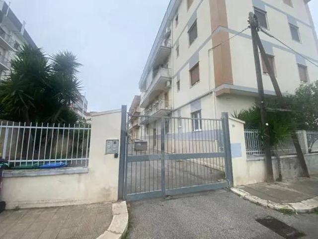Appartamento in vendita a Bari BA