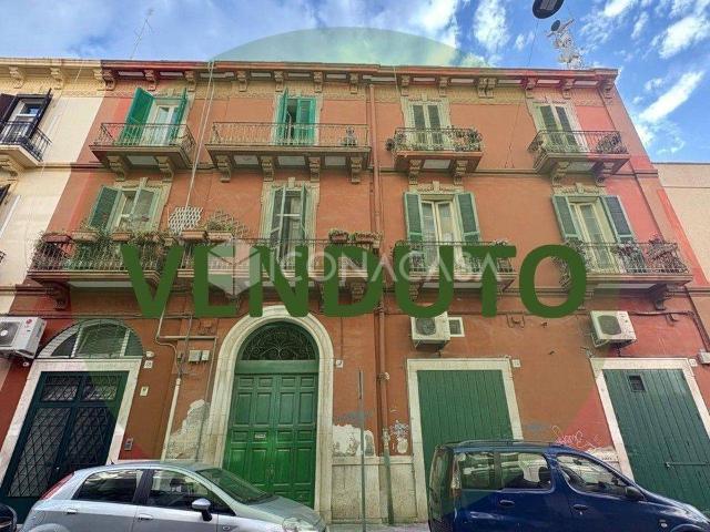 Appartamento in vendita a Bari BA