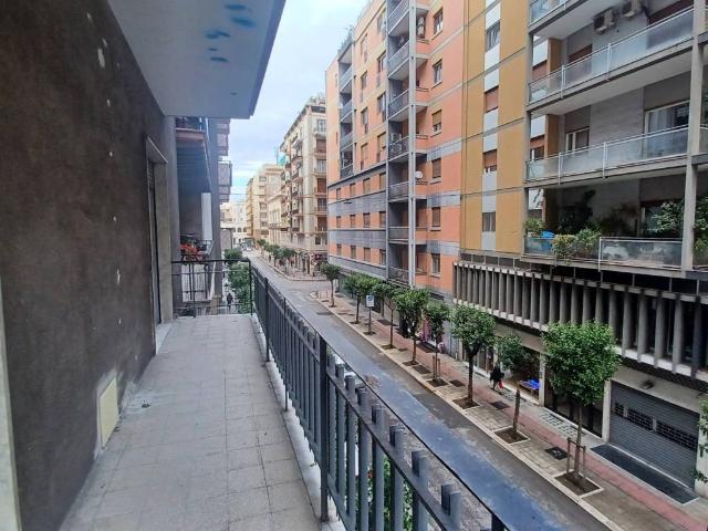 Appartamento in vendita a Bari BA