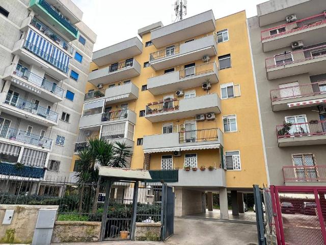 Appartamento in vendita a Bari BA