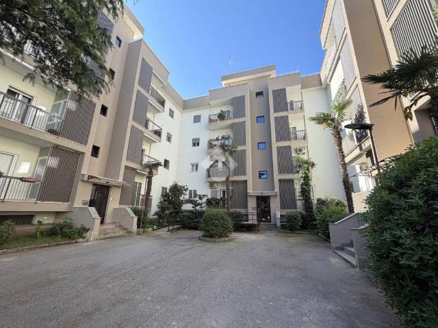 Appartamento in vendita a Bari, Santo Spirito