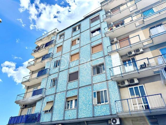 Appartamento in vendita a Bari via Anita Garibaldi, 8, Libertà