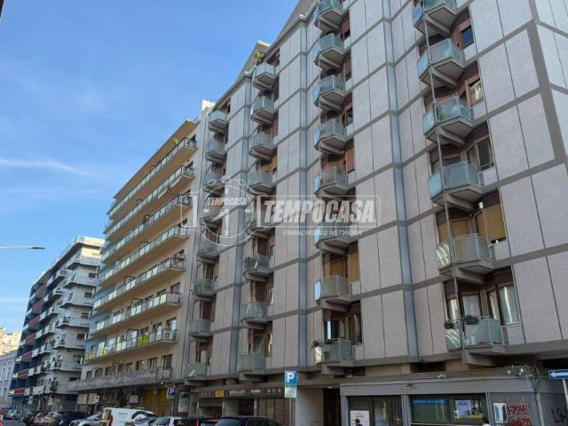 Appartamento in vendita a Bari via Dalmazia, 179, Umbertina Madonnella
