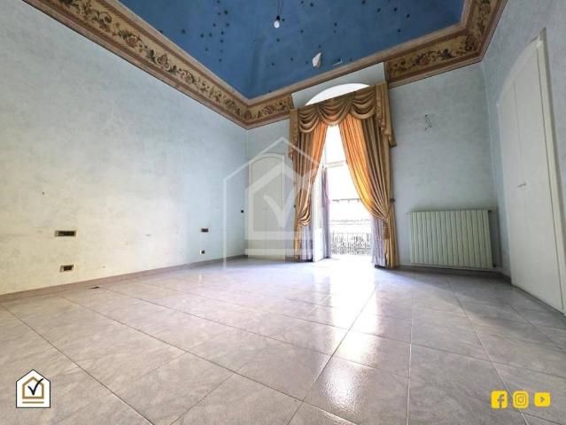 Appartamento in vendita a Bari via Dante Alighieri, 145, Murat
