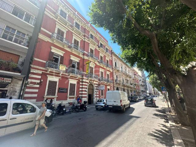 Appartamento in vendita a Bari via Scipione Crisanzio, Murat