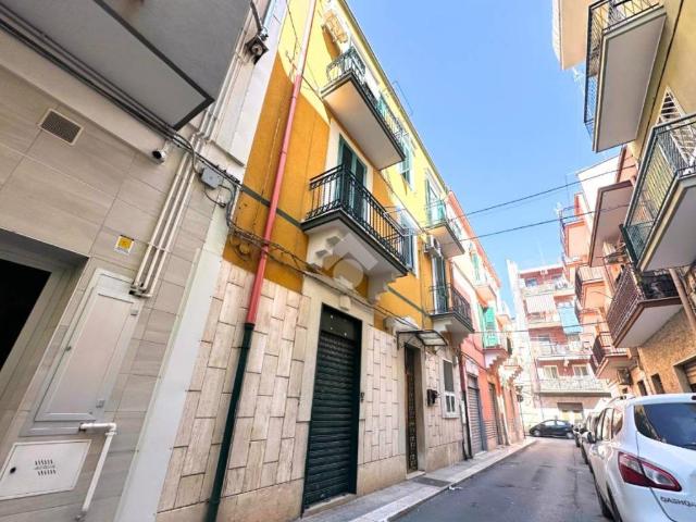 Appartamento in vendita a Barletta via padova, 43, Settefrati