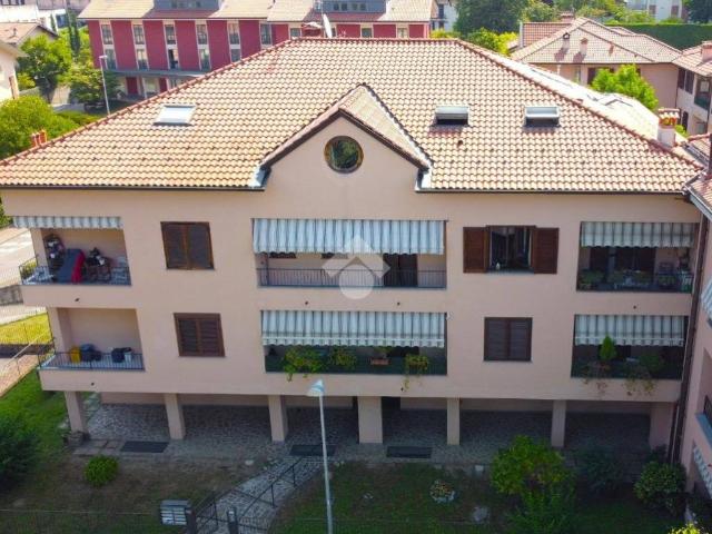 Appartamento in vendita a Barzanò LC