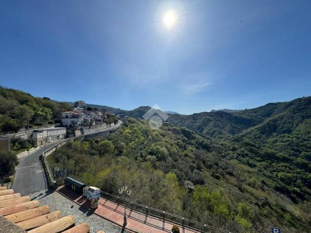 Appartamento in vendita a Belmonte Calabro CS