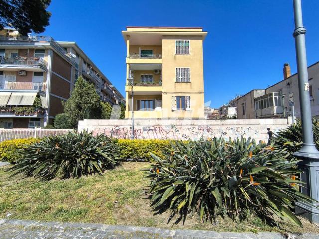 Appartamento in vendita a Bellavista, Portici