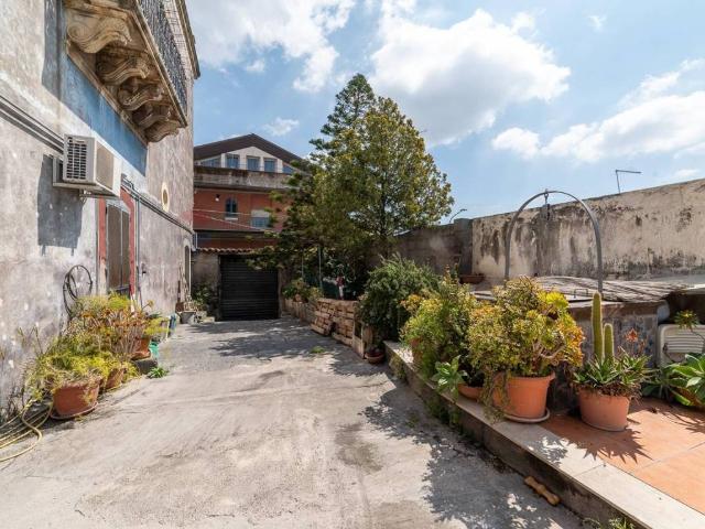 Appartamento in vendita a Belpasso CT