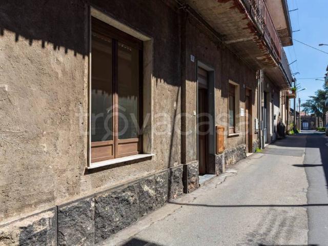 Appartamento in vendita a Belpasso via Duca di Genova, 31