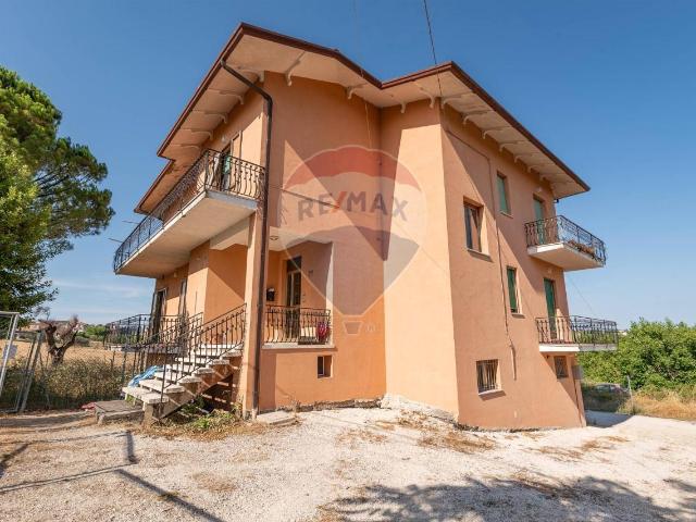Appartamento in vendita a Belvedere Ostrense