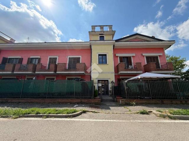 Appartamento in vendita a Besate MI