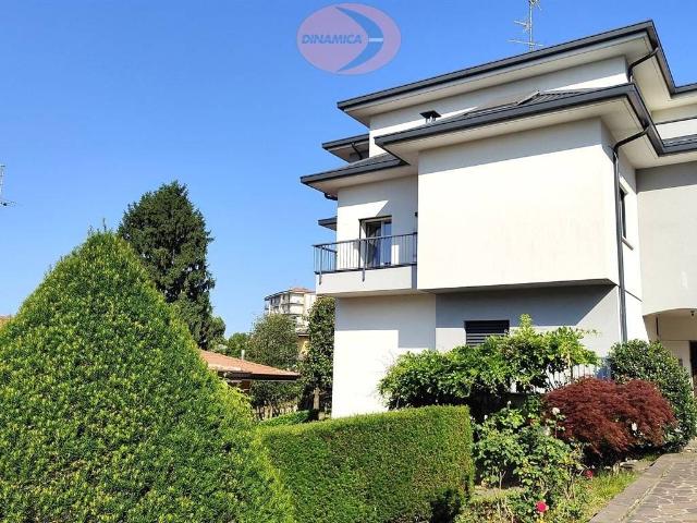 Appartamento in vendita a Besana in Brianza MB