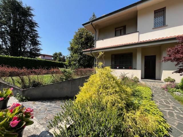 Appartamento in vendita a Bernareggio MB