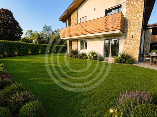 Appartamento in vendita a Bernareggio MB