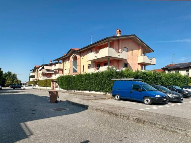 Appartamento in vendita a Bernareggio MB