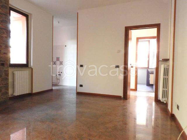 Appartamento in vendita a Bernareggio via dei Gelsi, 15