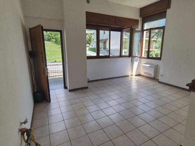 Appartamento in vendita a Berbenno di Valtellina SO
