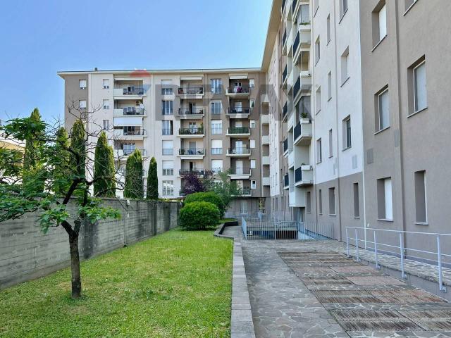 Appartamento in vendita a Bergamo