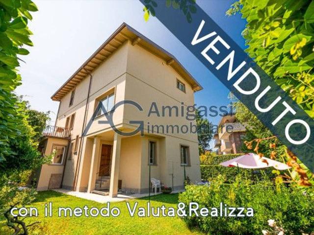 Appartamento in vendita a Bergamo