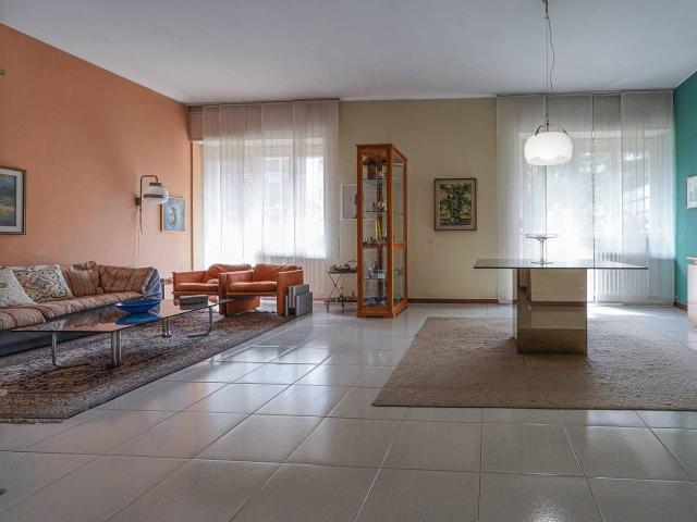 Appartamento in vendita a Bergamo