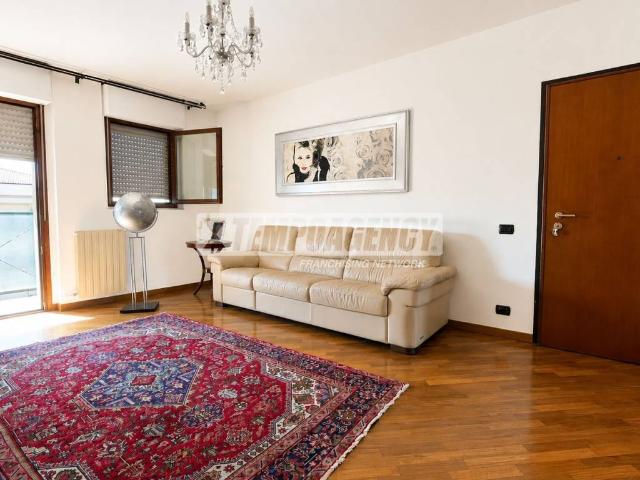 Appartamento in vendita a Bergamo BG