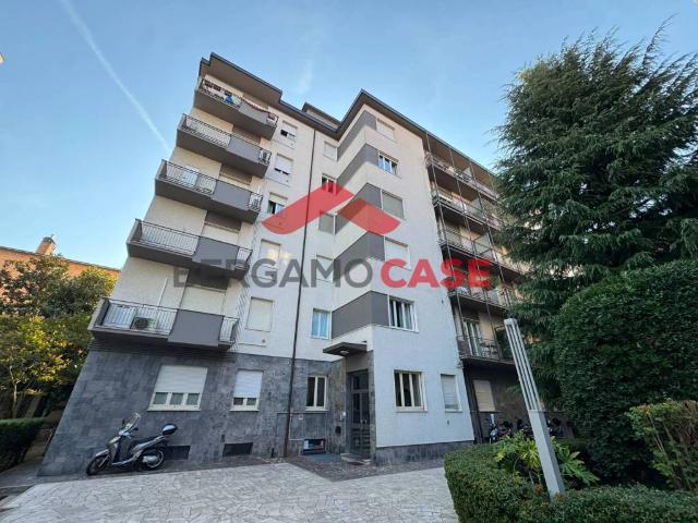 Appartamento in vendita a Bergamo BG