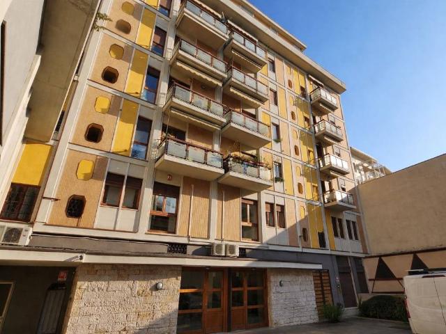 Appartamento in vendita a Bergamo BG