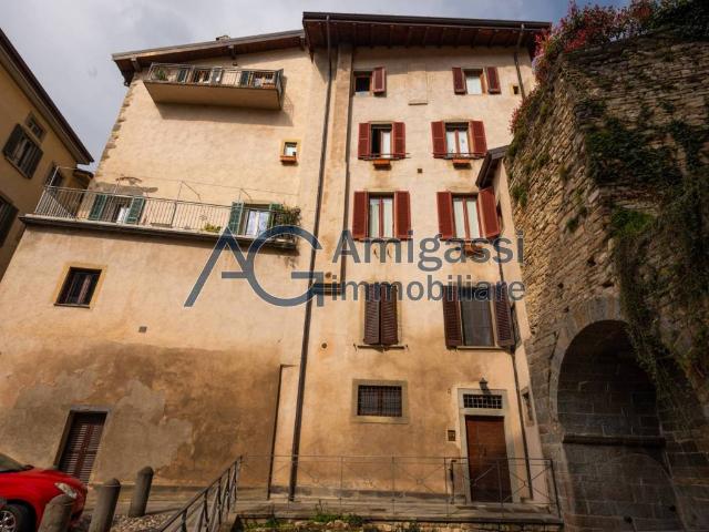 Appartamento in vendita a Bergamo BG