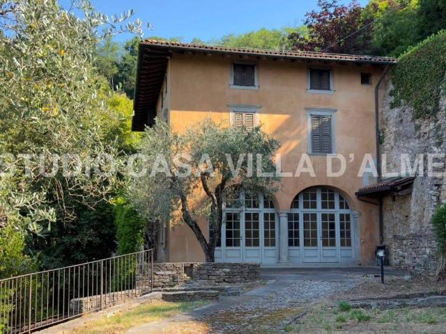 Appartamento in vendita a Bergamo BG