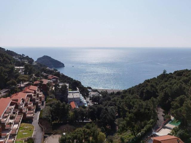 Appartamento in vendita a Bergeggi SV