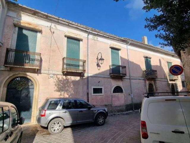 Appartamento in vendita a Biccari FG