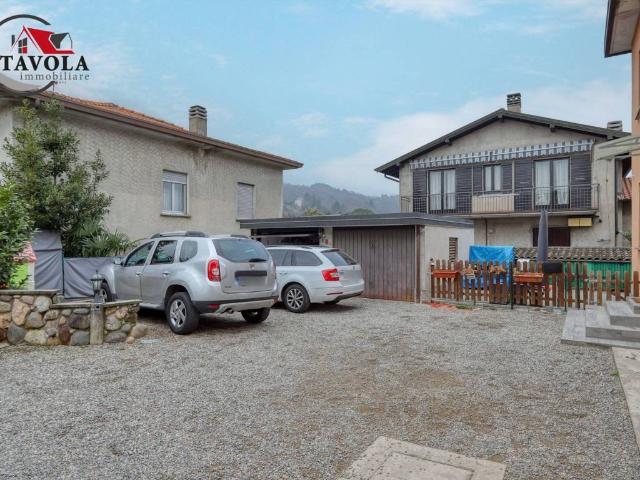 Appartamento in vendita a Bisuschio VA