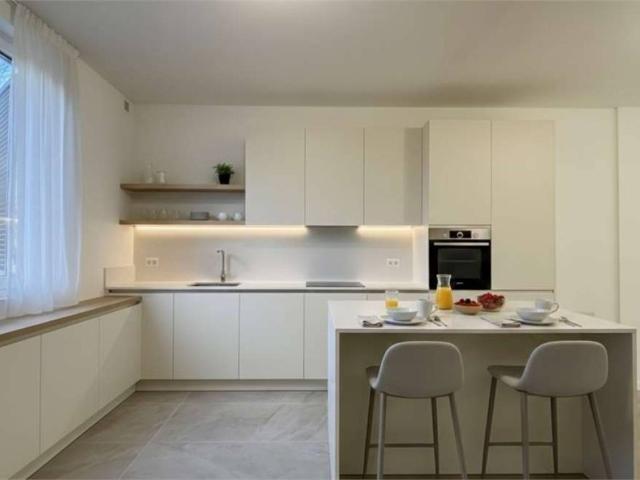 Appartamento in vendita a Bizzarone CO