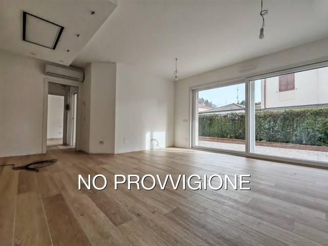 Appartamento in vendita a Bizzarone CO