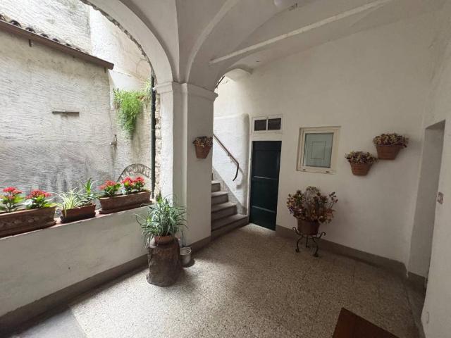 Appartamento in vendita a Bobbio PC