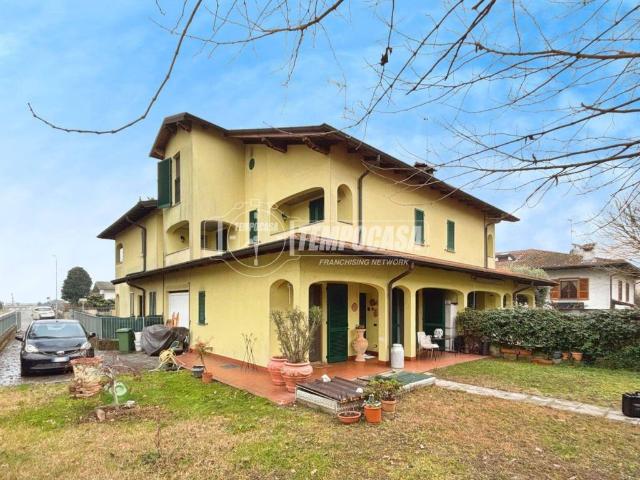 Villetta a schiera in vendita a Boffalora d'Adda LO