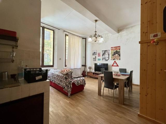 Appartamento in vendita a Bologna