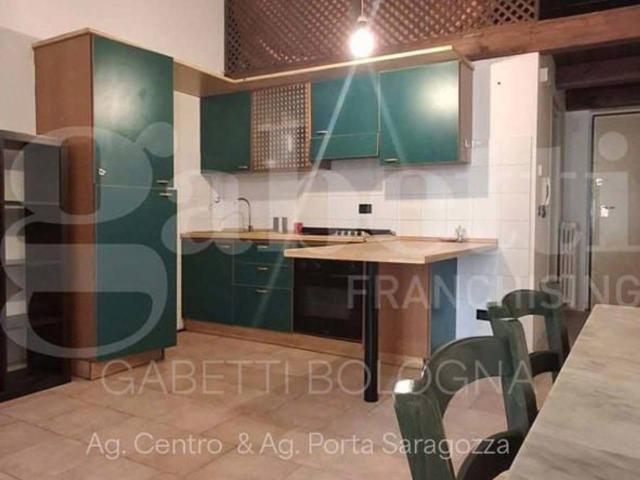 Appartamento in vendita a Bologna
