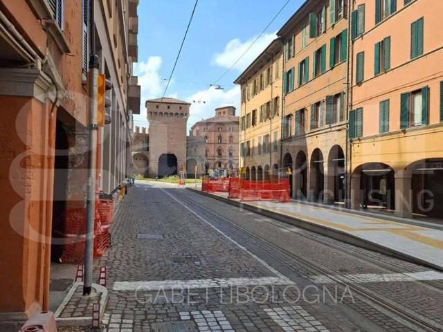 Appartamento in vendita a Bologna