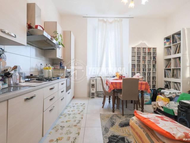 Appartamento in vendita a Bologna